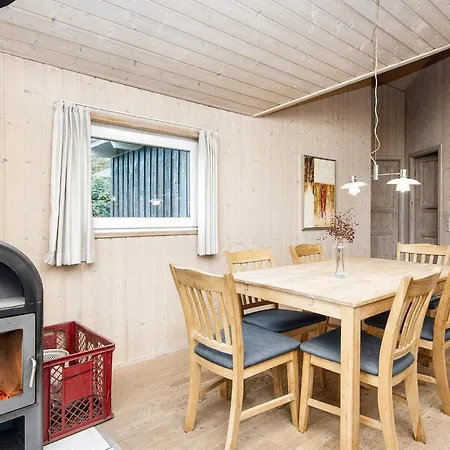 6 Person In Harbo Re Holiday home Harboor